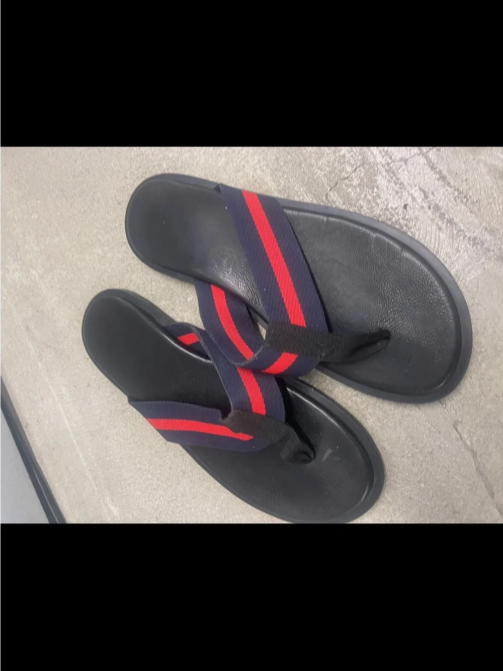 Navy Flip Flop Sandals with Red Stripe Sz 11
